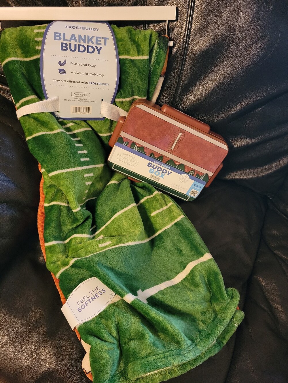 New FrostBuddy Set  Buddy blanket & Buddy Lunch Box Football ice cream drip